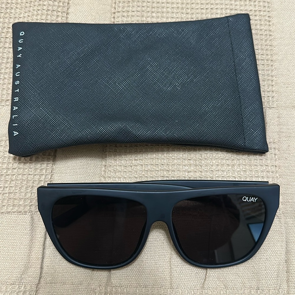 Quay Women’s Sunglasses - Black Frames - Black Lenses - Style is “Drama By Day”